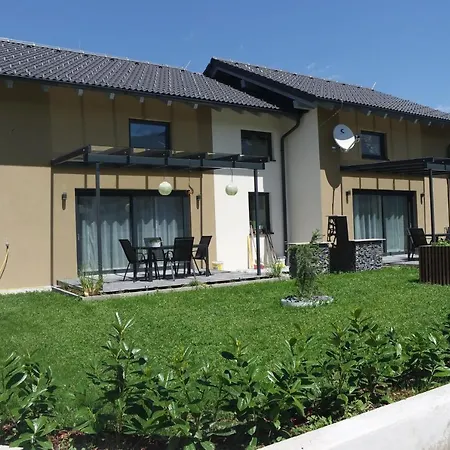 Alpenlodge Mit Privat Sauna 펜션 바트 미테른도르프